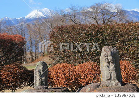 安曇野穂高　水色の時道祖神 135967019