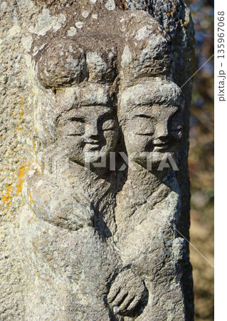 安曇野穂高　水色の時道祖神 135967068