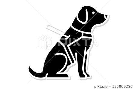 盲導犬のアイコン：視覚障害者の歩行を支えるパートナー、ハーネスをつけた盲導犬のピクトグラム 135969256