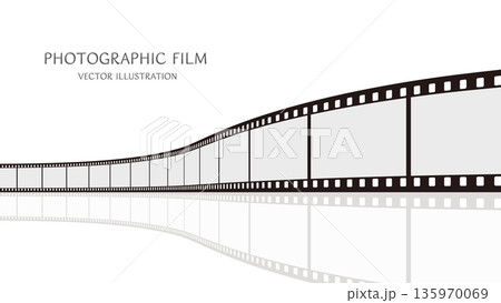 16:9の背景素材：ダイナミックな動きをした映り込みのある35mm写真フィルムのベクターイラスト 135970069