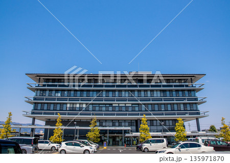三重県 伊賀市 伊賀市役所の外観 三重県 伊賀市 伊賀市役所の外観 135971870