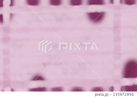 イラスト素材: やさしい和柄のピンク色背景とえんじ色抽象柄 135972950