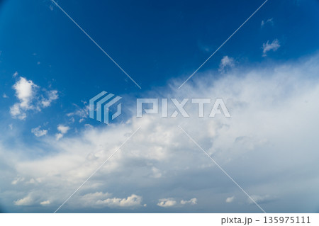 冬の雲 雪予報 冬の雲 雪予報 135975111