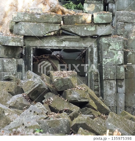 アンコールワット ベン メリア遺跡 アンコールワット ベン メリア遺跡 135975398