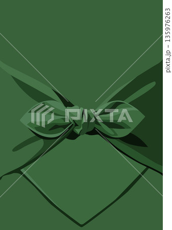 緑の風呂敷包みのアップ　お歳暮やお中元などの贈答品の和風イメージ 135976263