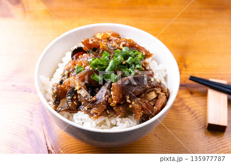 ごまさば丼 135977787