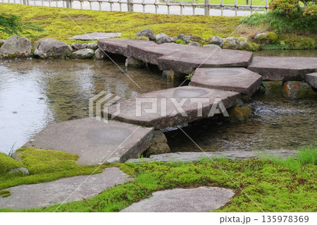 兼六園　雁行橋 135978369