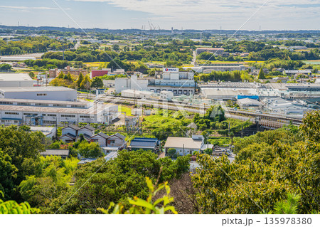 豊橋市の街並み(愛知県) 135978380