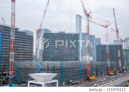 東京都 晴海ふ頭 高層ビル建設工事のイメージ 東京都 晴海ふ頭 高層ビル建設工事のイメージ 135979122