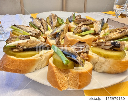 juicy fresh sandwiches with sprats and herbs juicy fresh sandwiches with sprats and herbs 135979180