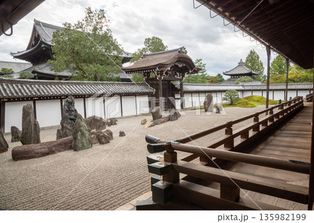 京都府 東福寺 本坊庭園 日本庭園のイメージ 京都府 東福寺 本坊庭園 日本庭園のイメージ 135982199