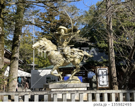 福岡市西区「飯盛神社」流鏑馬像 福岡市西区「飯盛神社」流鏑馬像 135982493