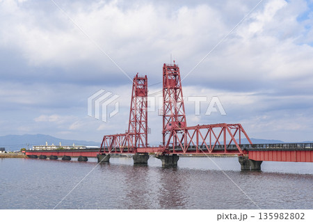 重要文化財に指定されている筑後川昇開橋 135982802