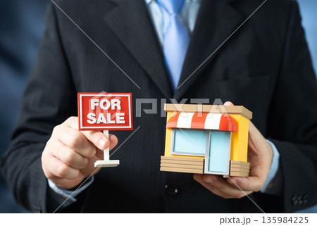 Listing a business for sale. A realtor helps sell a store. Business exit strategy, asset valuation and deal facilitation. Entrepreneurship transition, investor interest Listing a business for sale. A realtor helps sell a store. Business exit strategy, asset valuation and deal facilitation. Entrepreneurship transition, investor interest 135984225