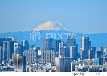 都市風景 東京 富士山 都市風景 東京 富士山 135984500