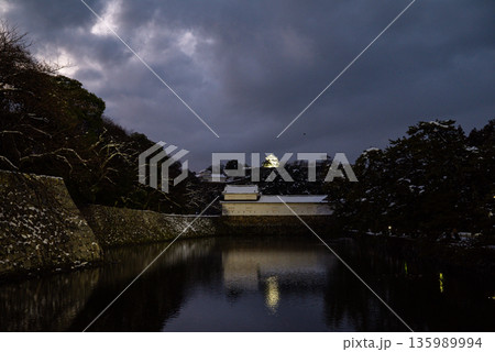 冬の彦根城 冬の彦根城 135989994