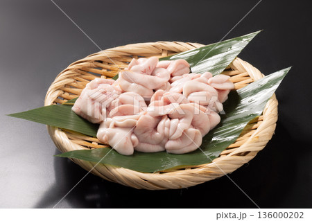 ［北海道産］生　たら白子（生食用）さっと熱湯に通して 136000202