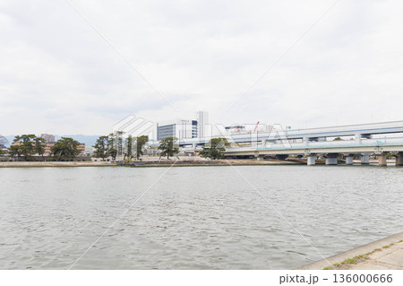 武庫川河川敷から見た風景 136000666