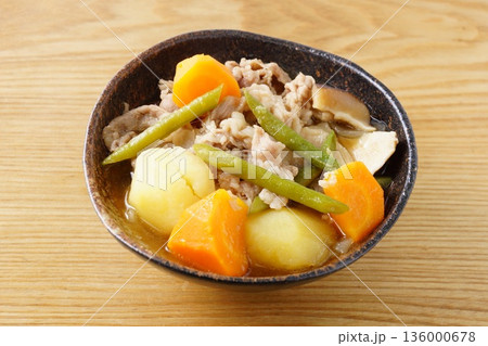肉じゃが　和食 136000678