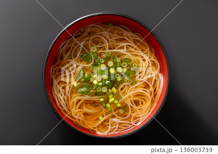 にゅうめん(温かい素麺) にゅうめん(温かい素麺) 136003739