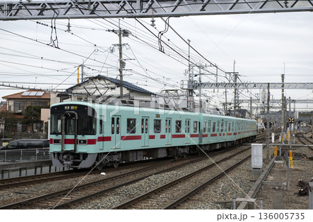 2016年当時の西鉄二日市駅を発車する電車 2016年当時の西鉄二日市駅を発車する電車 136005735