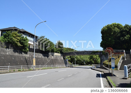 横浜市都筑区 港北ニュータウンの住宅街 136006666