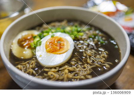 日本の一般家庭のとても美味しいごはん 136006909