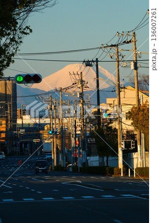 横浜市都筑区から見える富士山 136007261