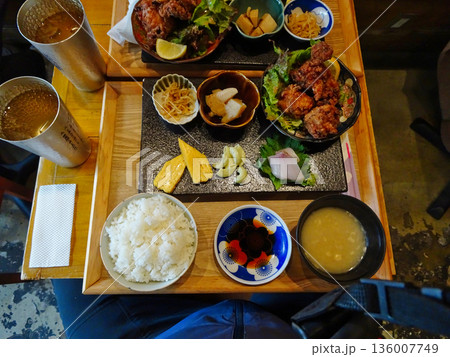 から揚げ定食 から揚げ定食 136007749