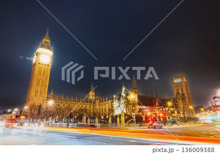 ロンドン　ウェストミンスター宮殿 136009388