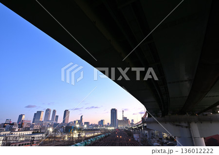 黄金陸橋から見る風景 136012222