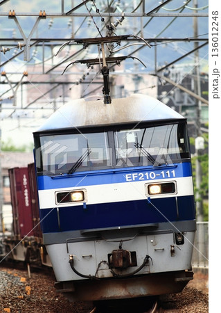 貨物列車　EF210 136012248