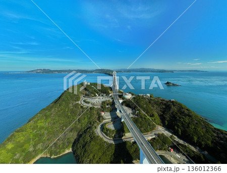 大鳴門橋　空撮 136012366