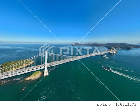 大鳴門橋　空撮 136012373