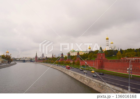 クレムリンの眺望 モスクワ ロシア 1 クレムリンの眺望 モスクワ ロシア 1 136016168