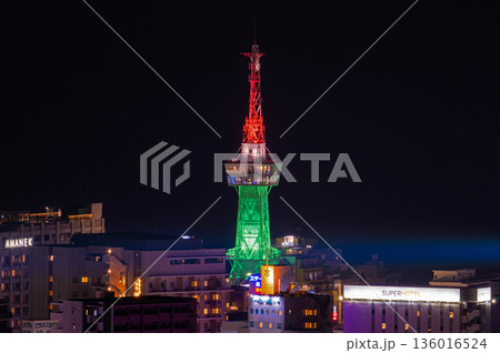 別府タワーのライトアップ 別府タワーのライトアップ 136016524