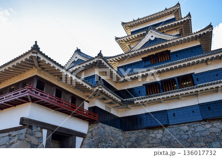 長野県　松本城　 136017732