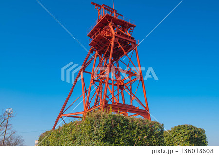 旧三井田川鉱業所伊田坑伊田第一竪坑櫓 136018608
