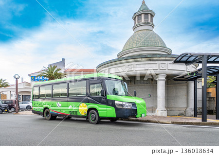 【阿佐海岸鉄道】停車中のDMV【バスモード】 136018634