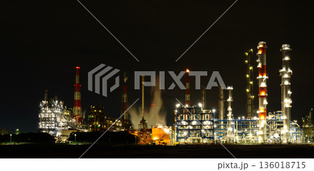 工場夜景・千葉県　市原市 136018715