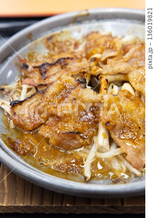 おいしい牛カルビ焼き肉 136019821