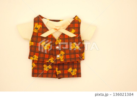 ぬい服 赤チェックセットアップ 7 ぬい服 赤チェックセットアップ 7 136021384