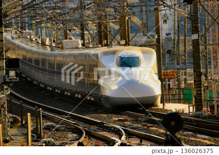 日本の大動脈を駆ける!! 東海道新幹線 N700A ~米原駅にて駅にて 日本の大動脈を駆ける!! 東海道新幹線 N700A ~米原駅にて駅にて 136026375