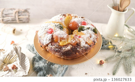 Bolo do Rei or King's Cake 136027633
