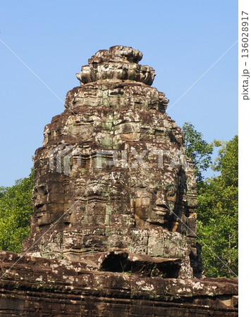 カンボジア アンコールトム バイヨン寺院 136028917