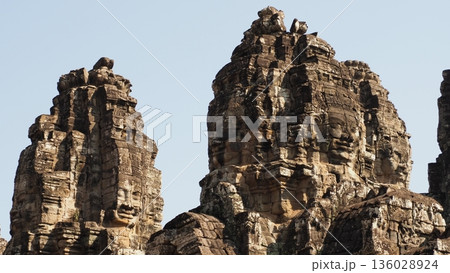 カンボジア アンコールトム バイヨン寺院 136028924