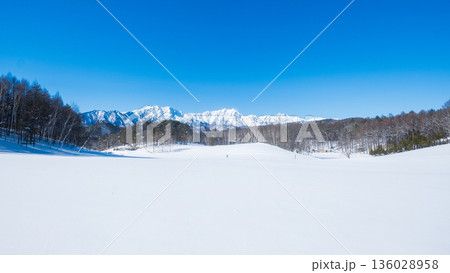 中山高原・スノートレッキング （北アルプスの眺め） 136028958