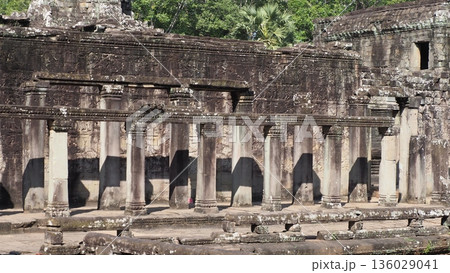 カンボジア アンコールトム バイヨン寺院 カンボジア アンコールトム バイヨン寺院 136029041