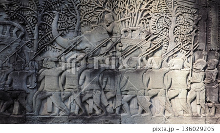 カンボジア アンコールトム バイヨン寺院 136029205
