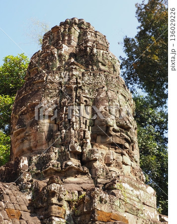 カンボジア アンコールトム バイヨン寺院 136029226